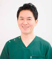 院長 古賀勝博